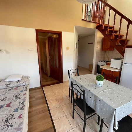 Hellasz Apartman غيولا المظهر الخارجي الصورة