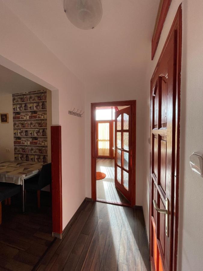 Hellasz Apartman غيولا المظهر الخارجي الصورة