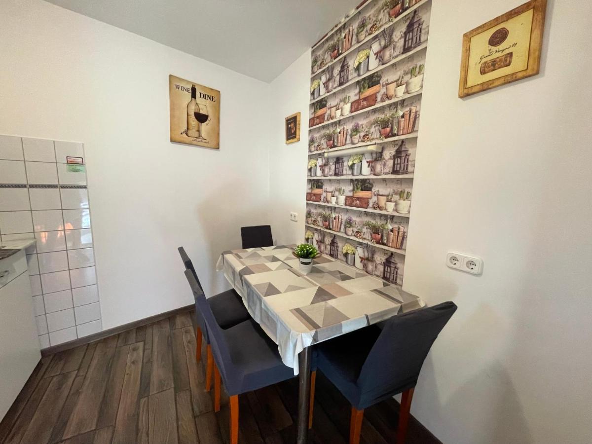 Hellasz Apartman غيولا المظهر الخارجي الصورة